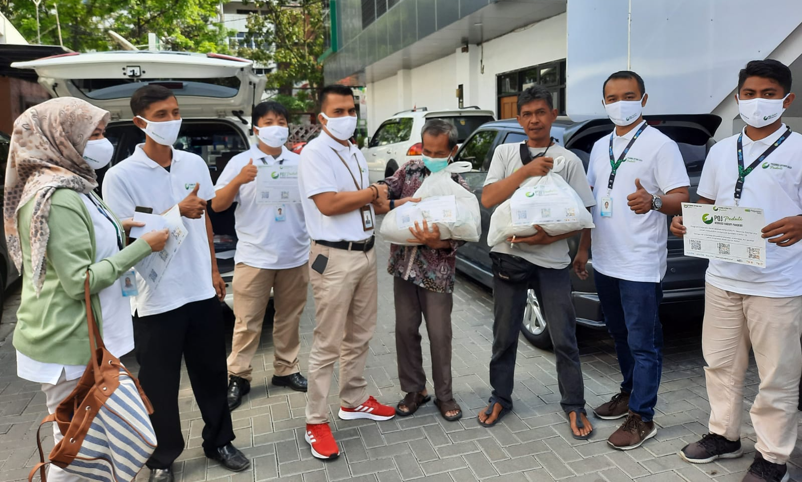 POJ Implements Corporate Social Responsibility Program Under the Theme “POJ Peduli: Sharing Support During the Pandemic”
